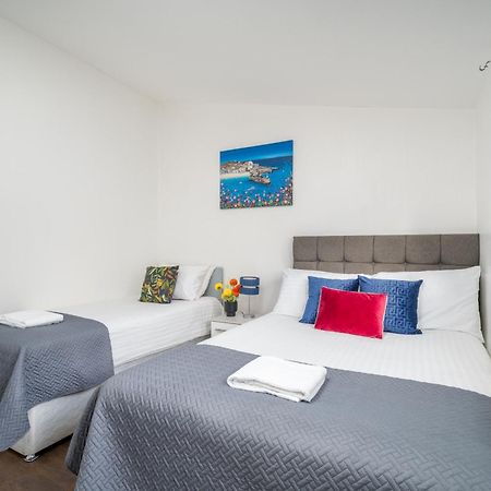 Skyvillion-Stevenage Amazing 3Bed House, Garden, Free Off Street Parking For 2 Cars, Wifi公寓 外观 照片