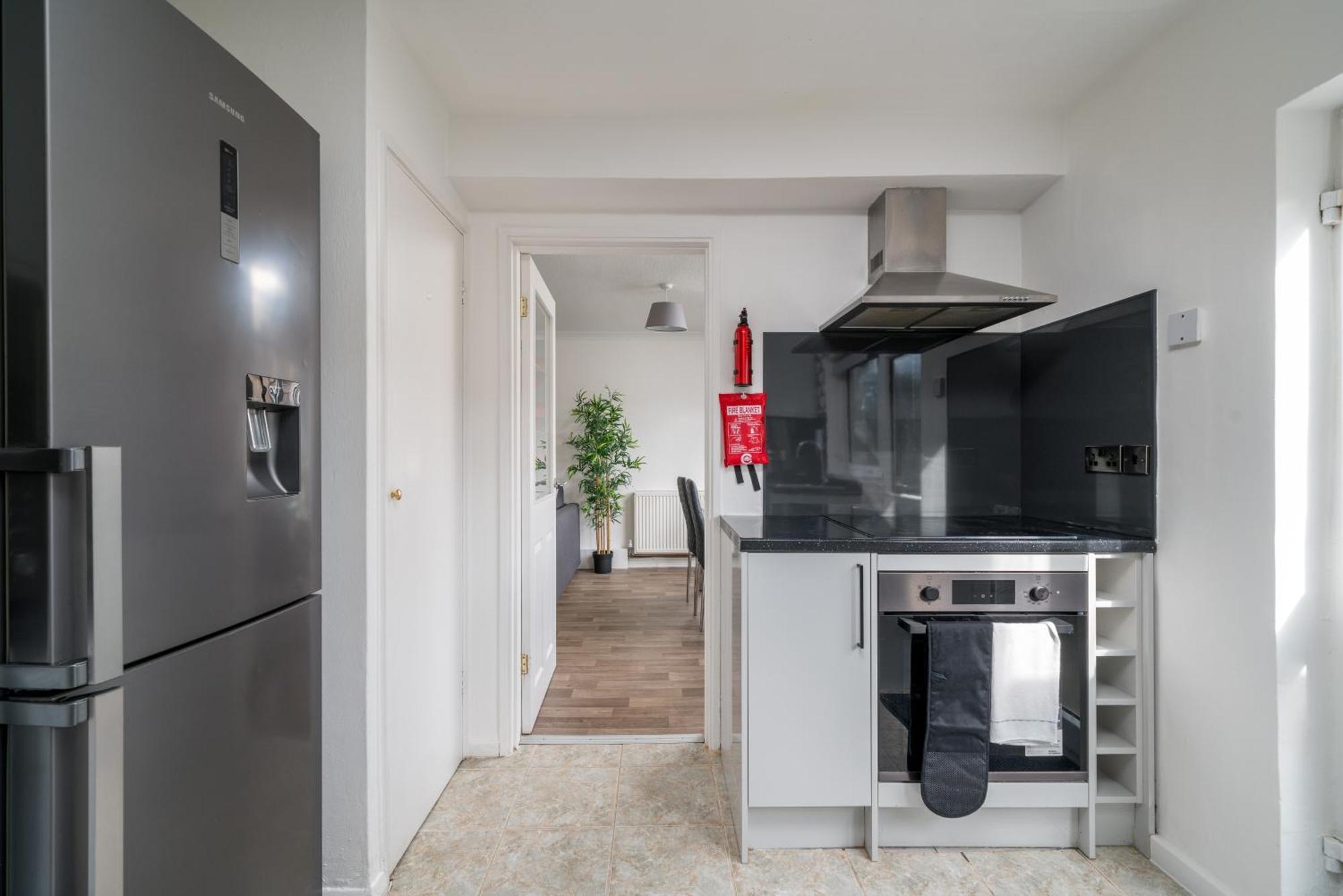 Skyvillion-Stevenage Amazing 3Bed House, Garden, Free Off Street Parking For 2 Cars, Wifi公寓 外观 照片